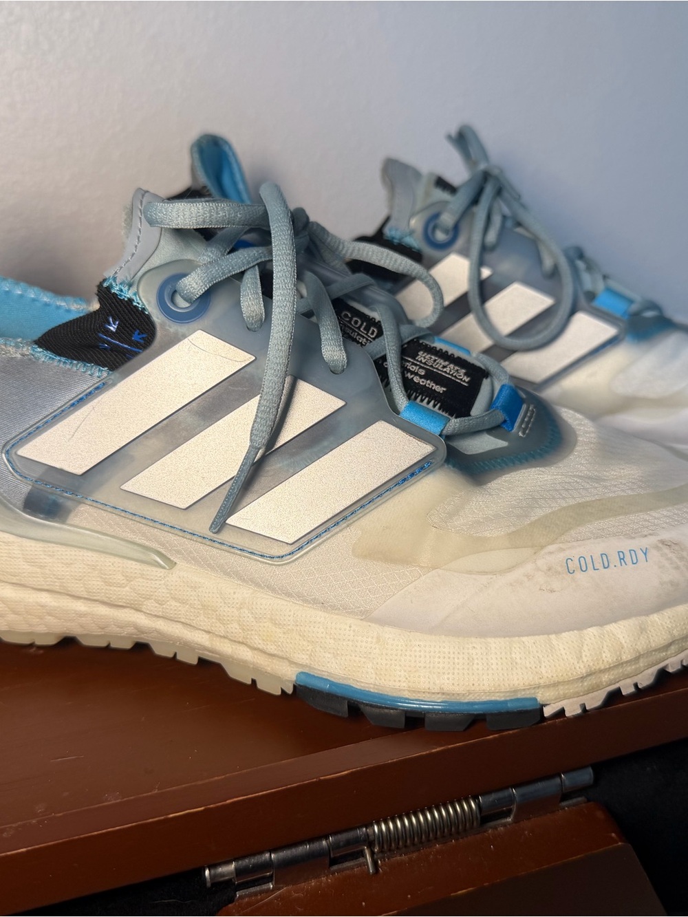 Adidas menโs 10.5 Blue and White Cold.RDY Running Shoes